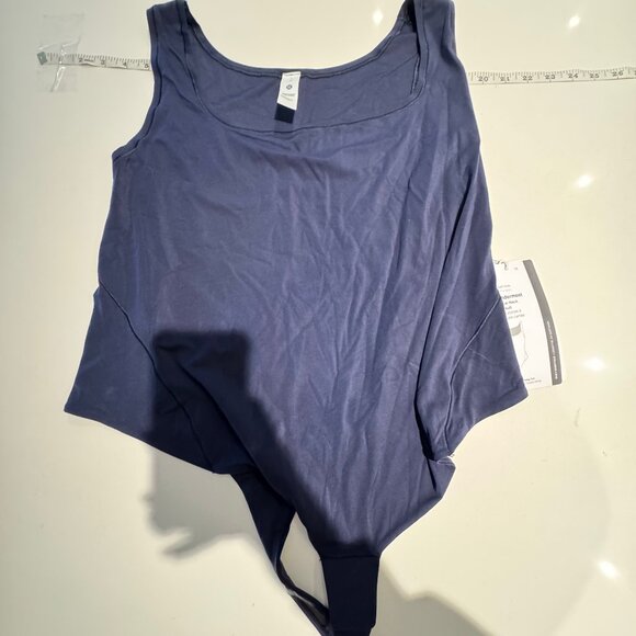 NWT lululemon ultra soft Nulu Wundermost Square-Neck Bodysuit Navy Sz 1X - Picture 3 of 9
